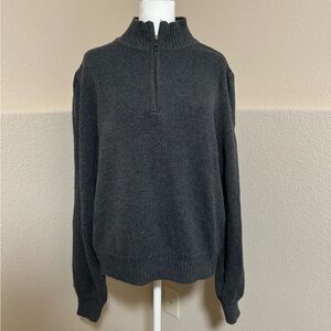 Target Universal Thread Ladies Gray Sweater size Large
